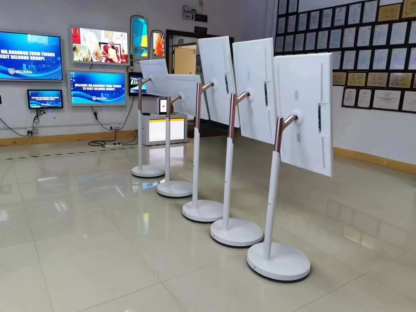 Touch Screen 32 Inch Portable  - Yoga Fitness Video ulasan dan harga